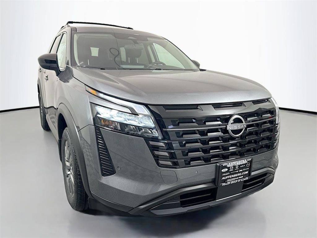 New 2026 Nissan Pathfinder SV