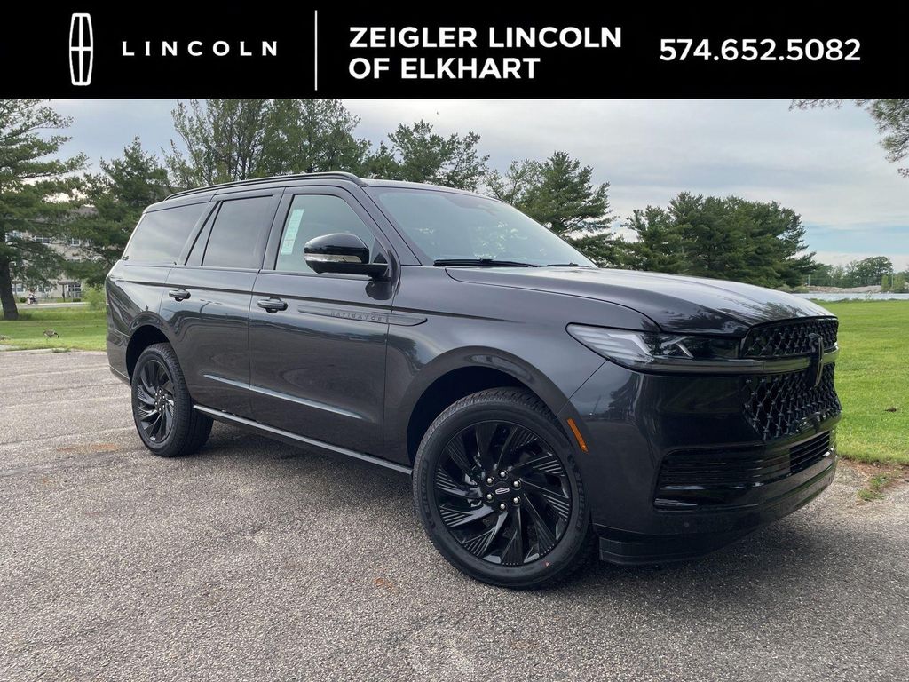 New 2026 Lincoln Navigator Reserve