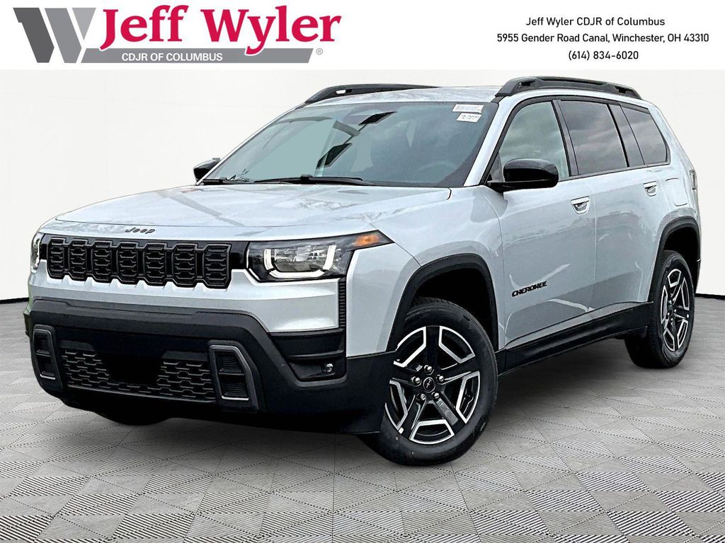 New 2026 Jeep Cherokee Laredo 4x4