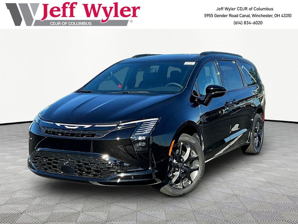 New 2027 Chrysler Pacifica Limited