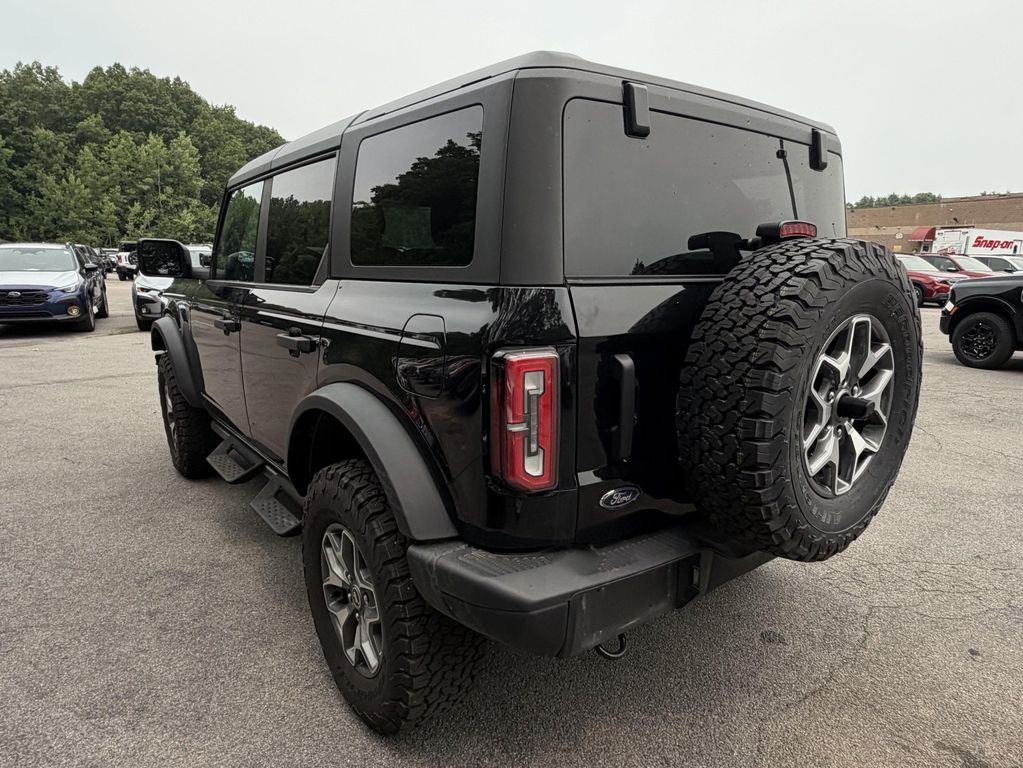 2024 FORD BRONCO BADLANDS photo 9