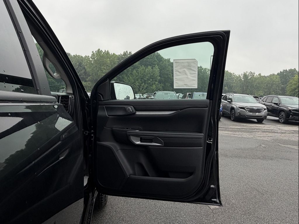 2026 FORD RANGER LARIAT — миниатюра 32