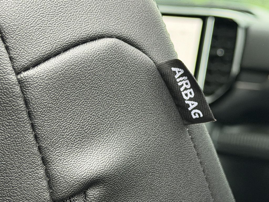 2026 FORD RANGER LARIAT — миниатюра 30