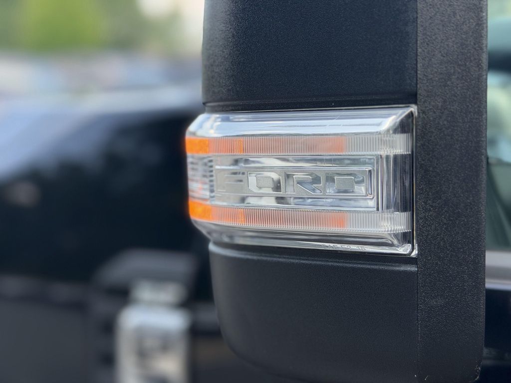 2026 FORD F-350 XLT — фото 8
