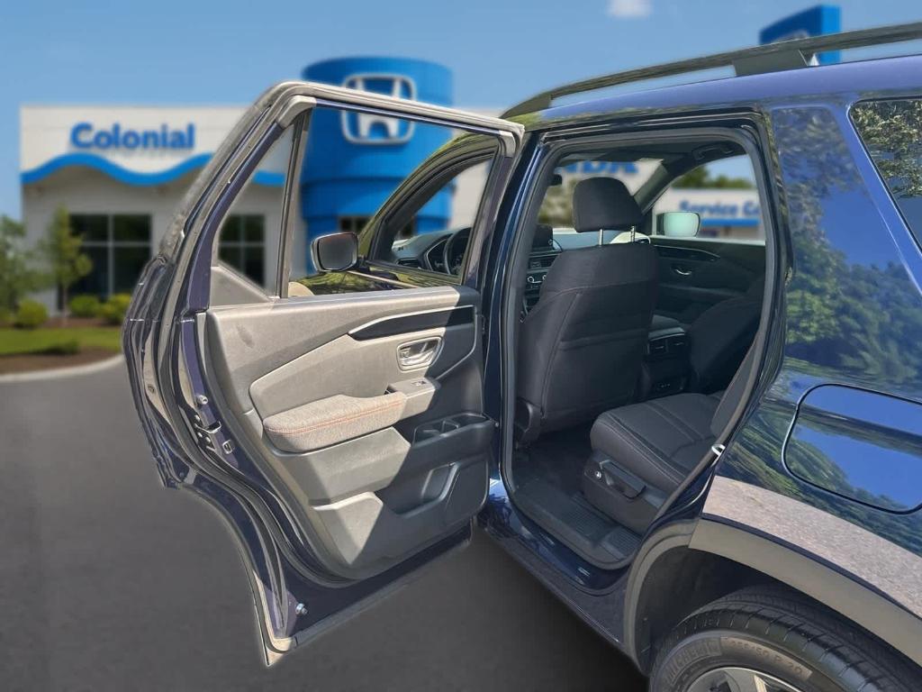 2025 Honda PILOT SPORT thumbnail 26