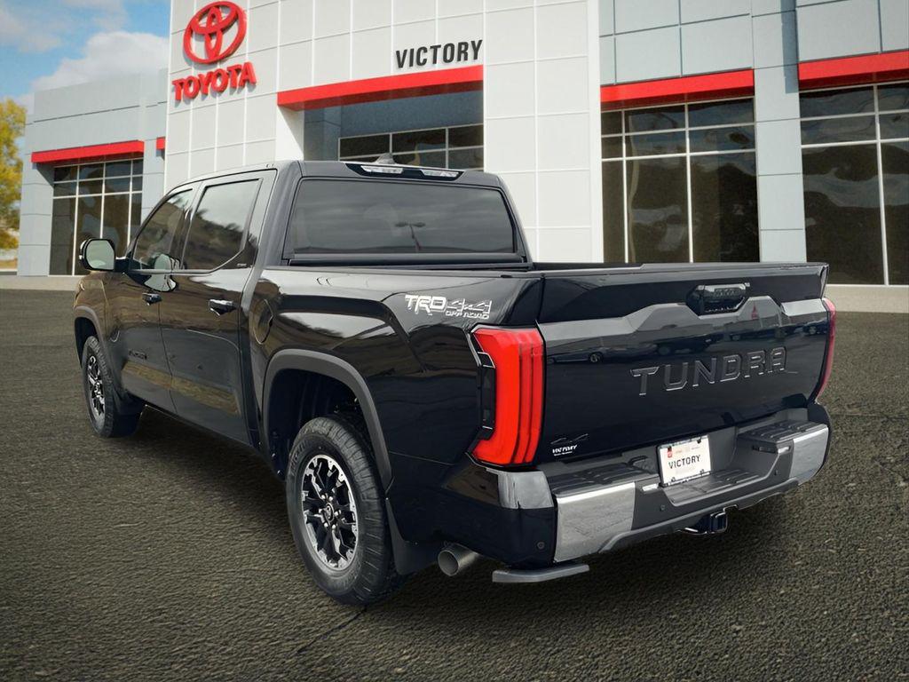 TOYOTA TUNDRA - 5