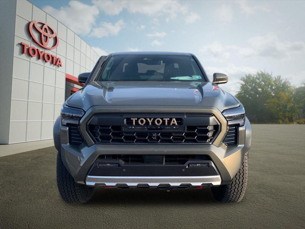 TOYOTA TACOMA - 8