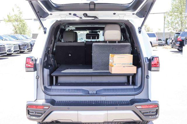 2026 Lexus LX 700H OVERTRAIL — миниатюра 14