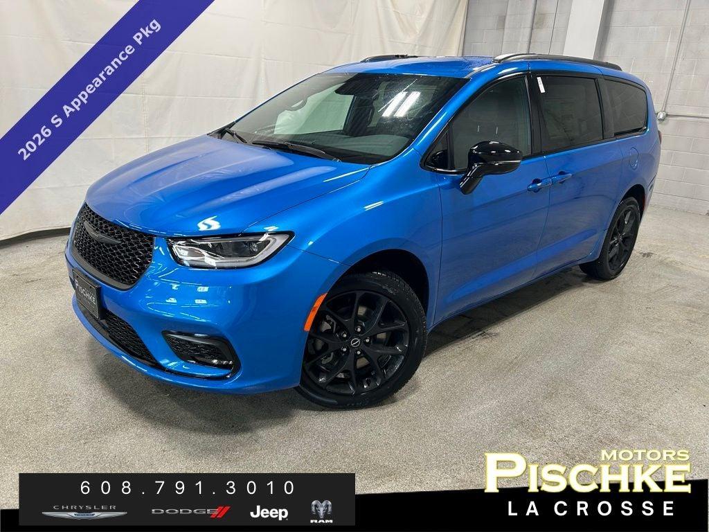 New 2026 Chrysler Pacifica Select