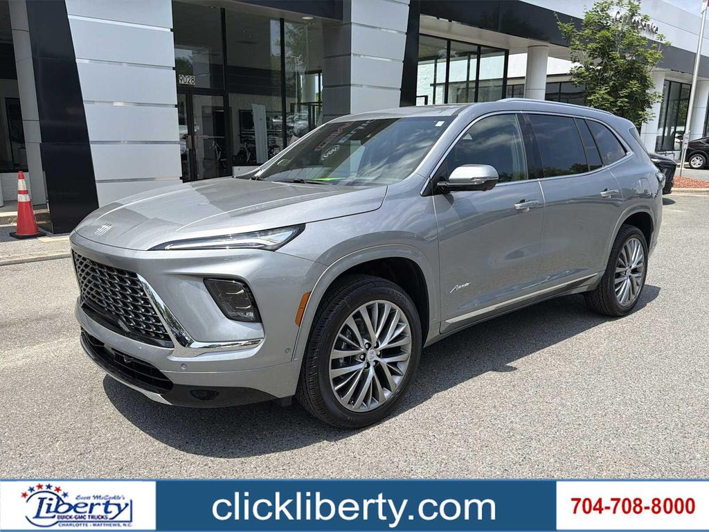 New 2026 Buick Enclave Avenir FWD