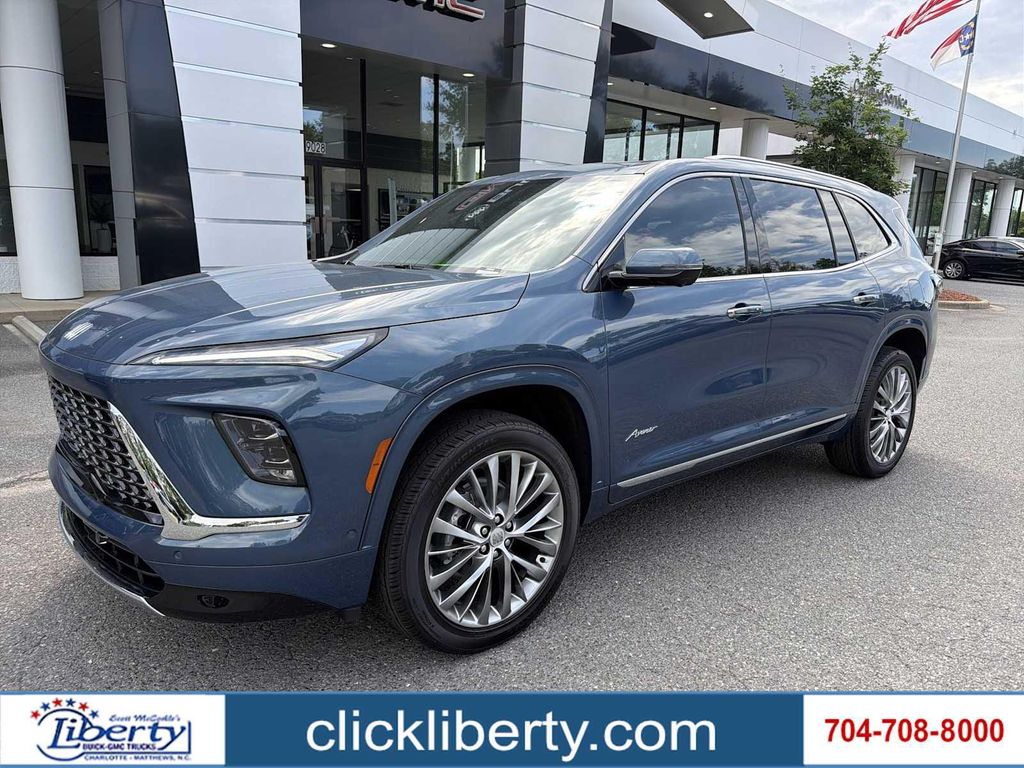 New 2026 Buick Enclave Avenir FWD