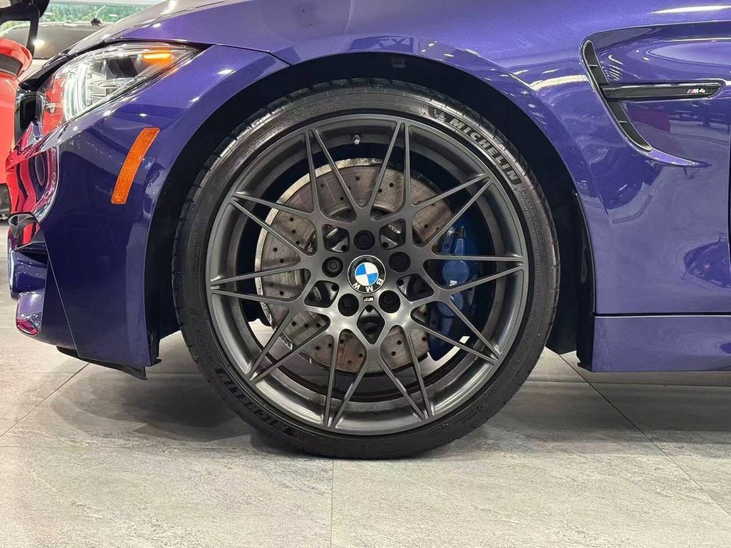صورة مصغرة 23 لـ 2020 BMW M4 BASE