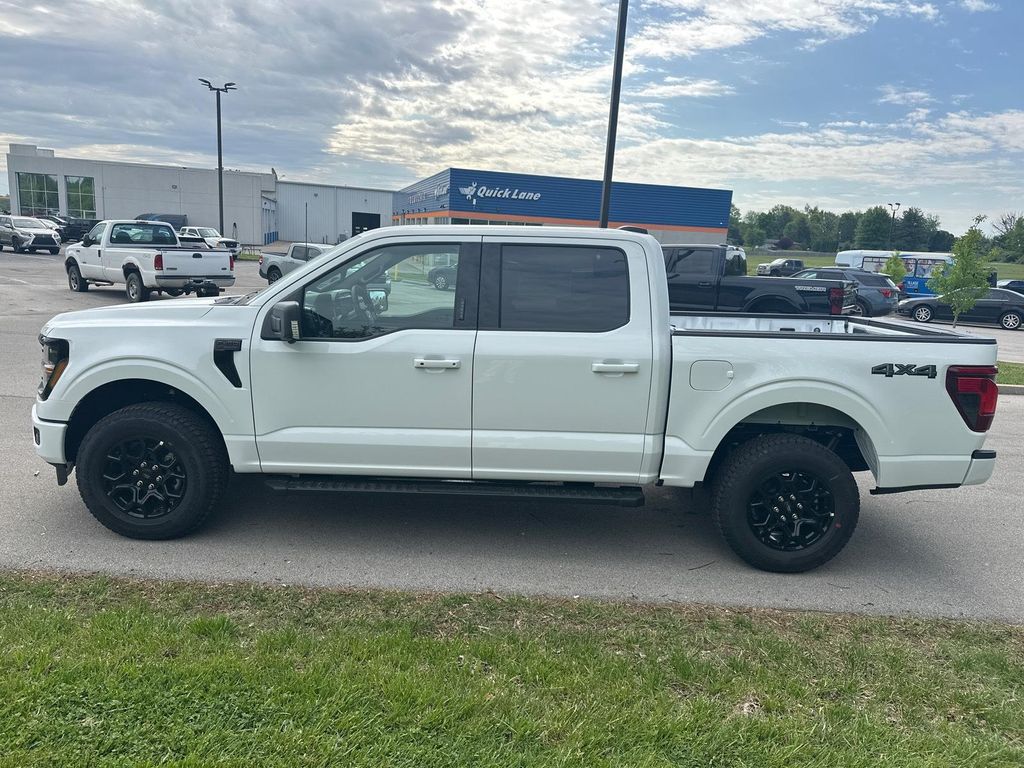 FORD F-150 XLT - 9