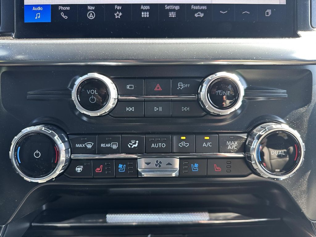 FORD F-150 LARIAT - 10