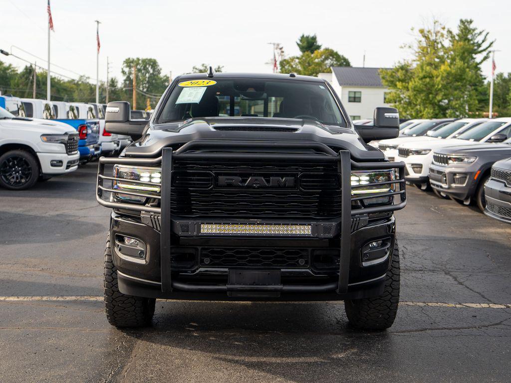 صورة 3 لـ 2023 RAM 2500 LIMITED CREW CAB 4X4 6'4' BOX