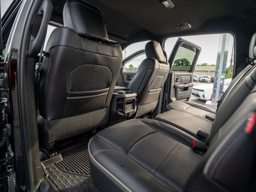صورة 14 لـ 2023 RAM 2500 LIMITED CREW CAB 4X4 6'4' BOX