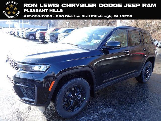 New 2026 Jeep Grand Cherokee Laredo
