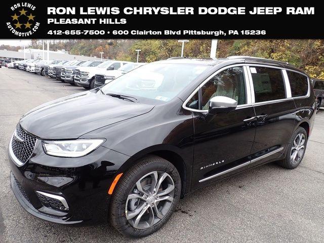 New 2026 Chrysler Pacifica Pinnacle