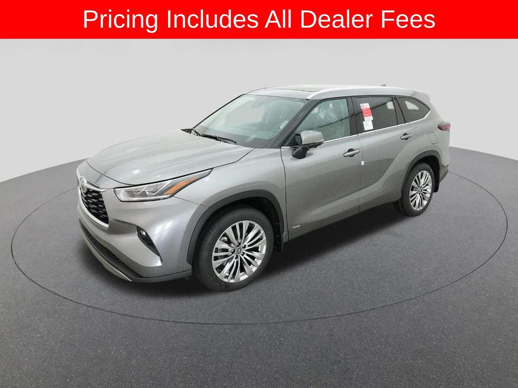 New 2026 Toyota Highlander Hybrid Platinum