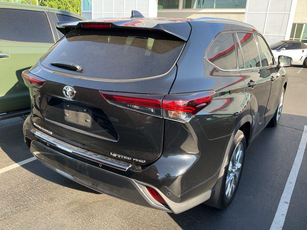 TOYOTA HIGHLANDER - 7