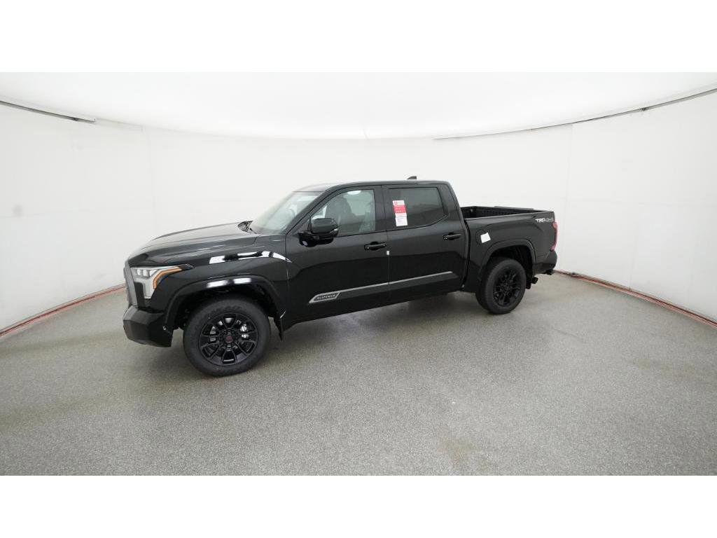 TOYOTA TUNDRA - 2