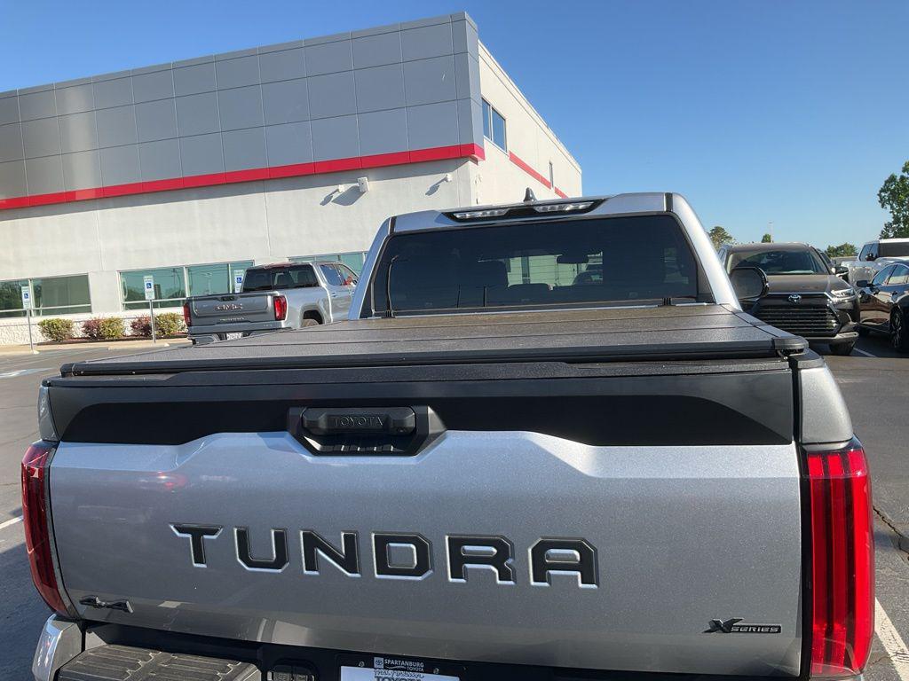 TOYOTA TUNDRA - 7