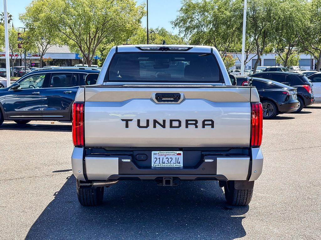 TOYOTA TUNDRA - 3