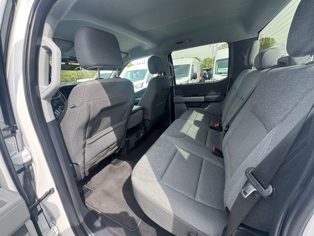 FORD F-150 XLT - 4