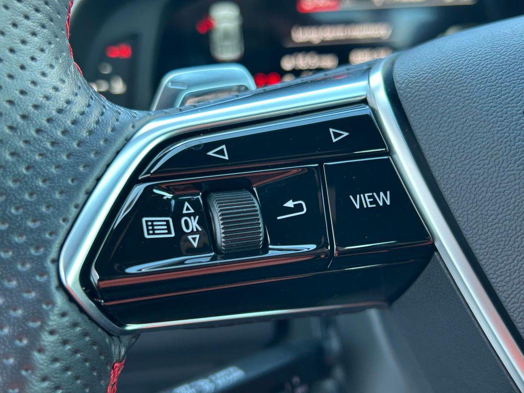 صورة 24 لـ 2023 AUDI S7 PREMIUM PLUS TFSI QUATTRO TIPTRONIC