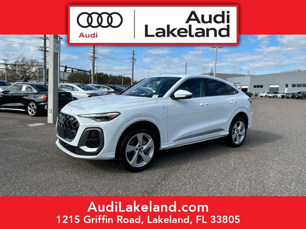 New 2025 Audi Q5 Premium Plus TFSI quattro S tronic