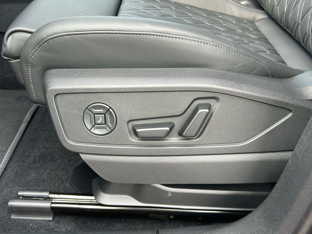 صورة مصغرة 22 لـ 2026 AUDI SQ5 3.0T PREMIUM PLUS