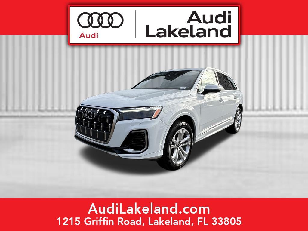 New 2025 Audi Q7 45 Premium