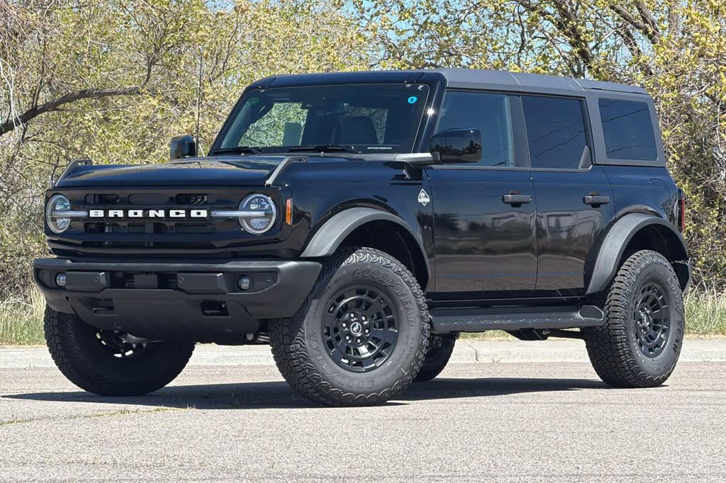 New 2026 Ford Bronco Outer Banks