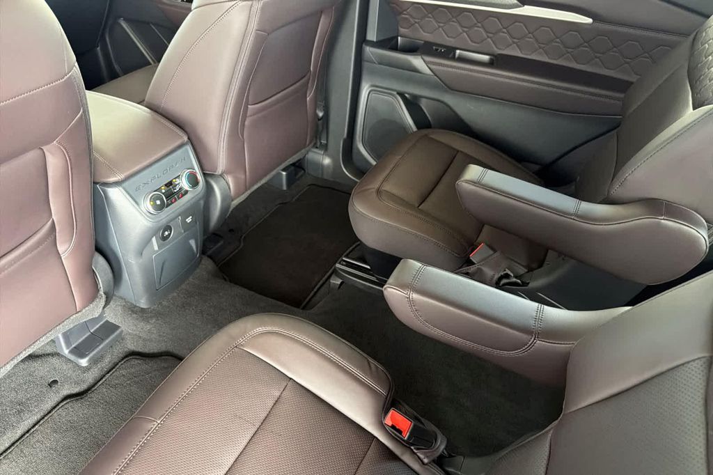 2026 FORD EXPLORER PLATINUM 照片 4