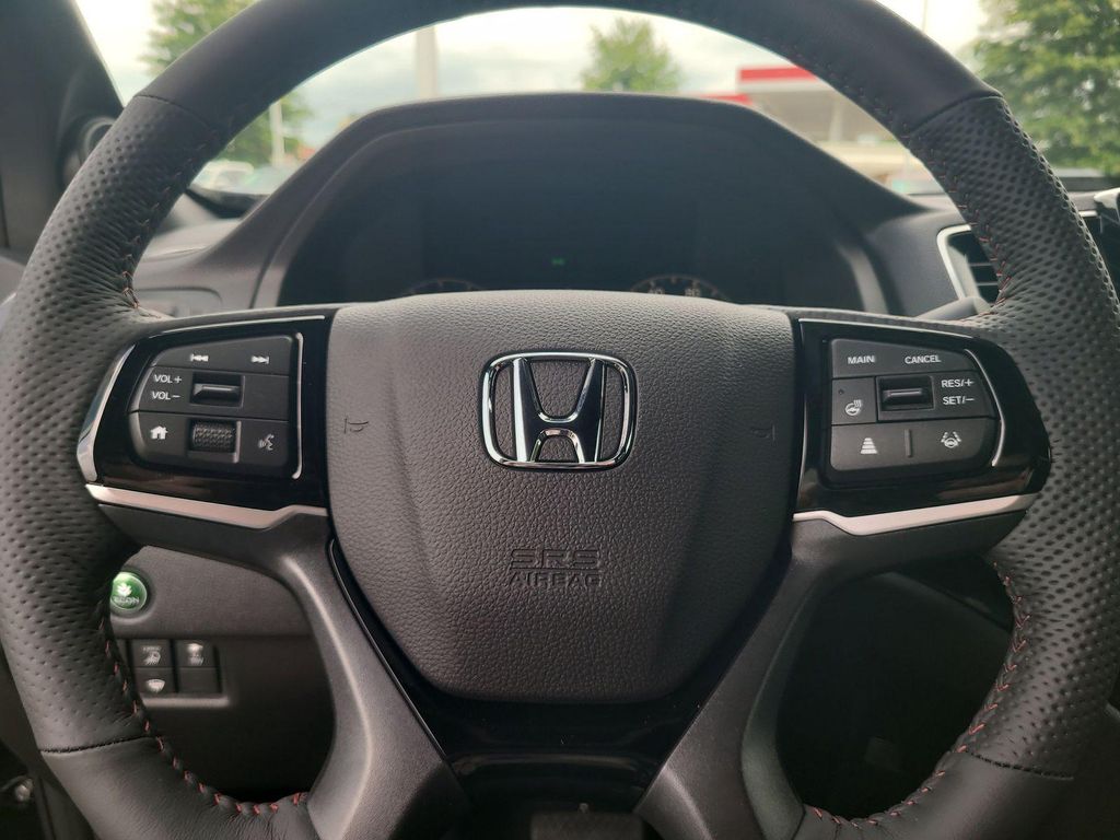 صورة مصغرة 13 لـ 2026 Honda RIDGELINE BLACK