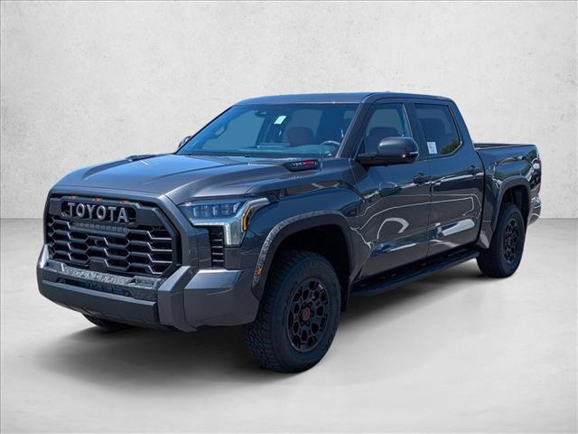TOYOTA TUNDRA - 1