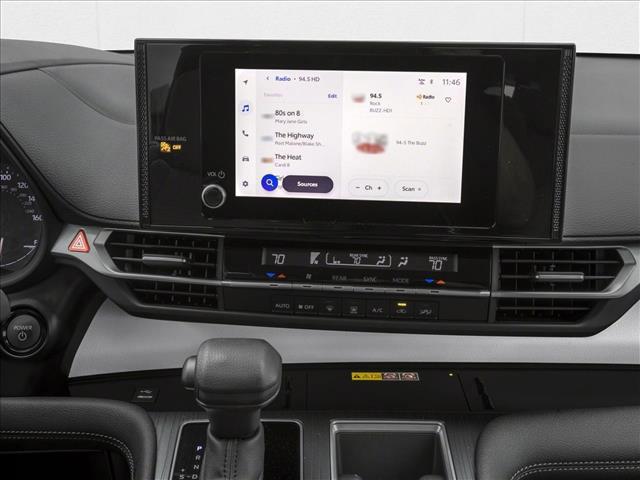 TOYOTA SIENNA - 7