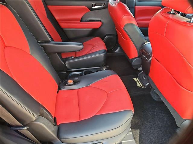 صورة مصغرة 27 لـ 2024 Toyota HIGHLANDER XSE