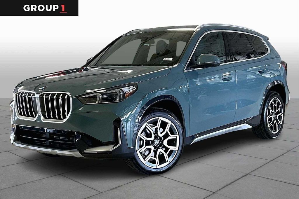 New 2026 BMW X1 xDrive28i
