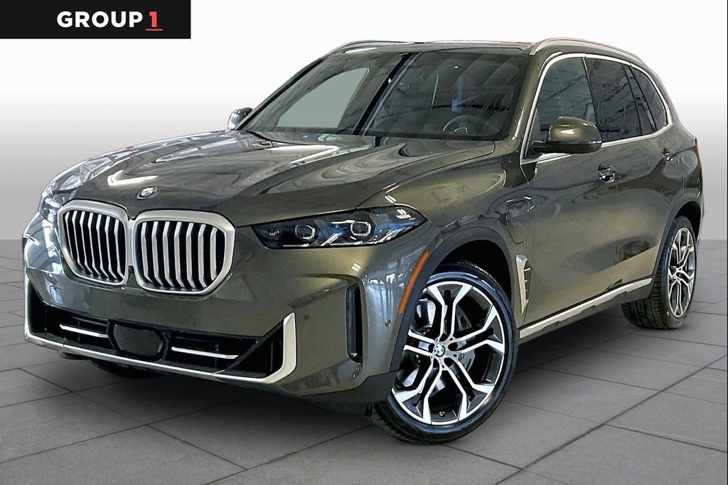 New 2026 BMW X5 PHEV xDrive50e