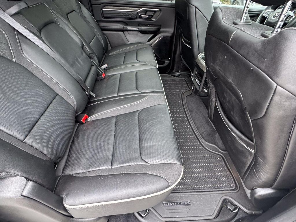 صورة مصغرة 20 لـ 2026 RAM 1500 LIMITED