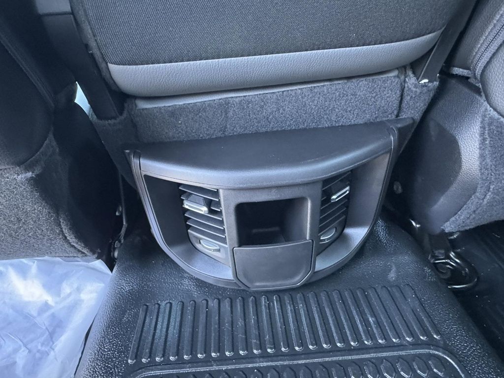 2026 RAM 2500 TRADESMAN CREW CAB 4X4 6'4' BOX 缩略图 22
