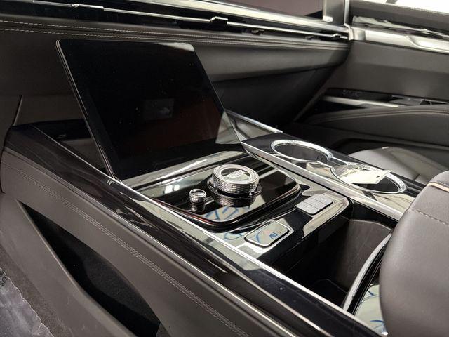 2026 Cadillac ESCALADE SPORT 缩略图 26
