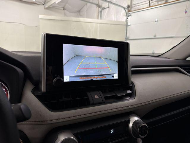 صورة مصغرة 26 لـ 2025 Toyota RAV4 XLE