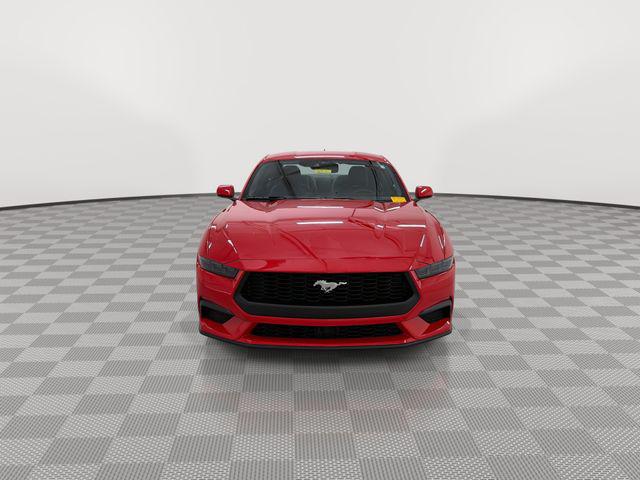 2026 FORD MUSTANG ECOBOOST PREMIUM — фото 3