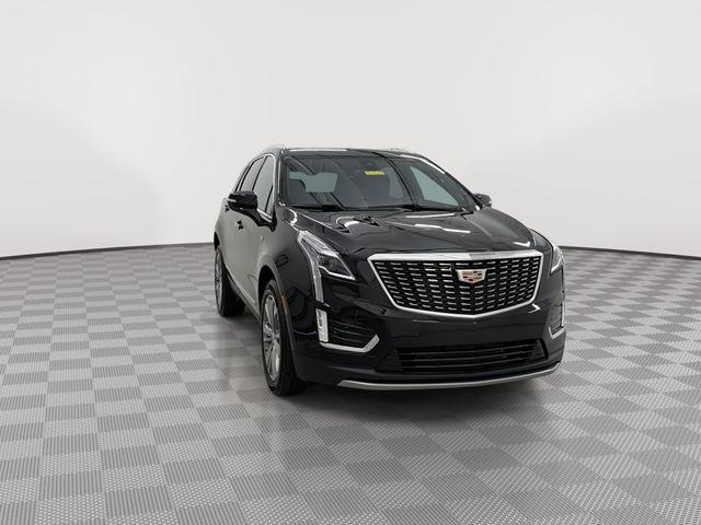 2025 Cadillac XT5 PREMIUM LUXURY — фото 2
