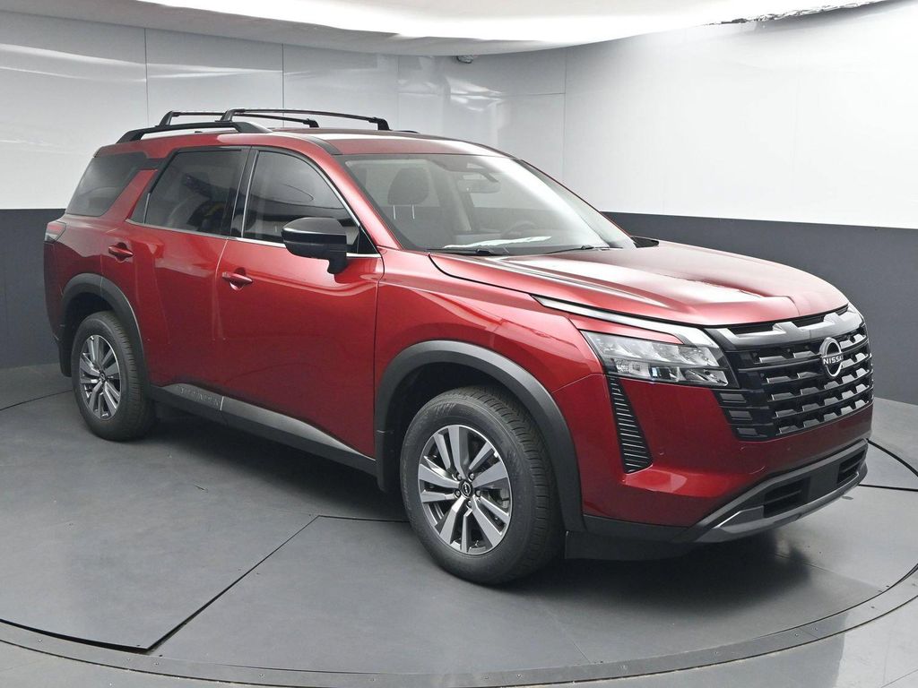New 2026 Nissan Pathfinder SL