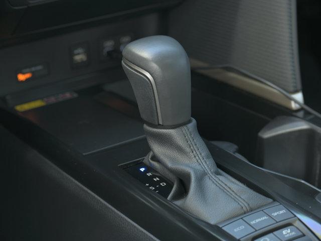 صورة مصغرة 22 لـ 2025 Toyota CAMRY SE