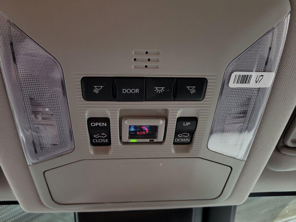 صورة مصغرة 21 لـ 2023 Toyota RAV4 LIMITED