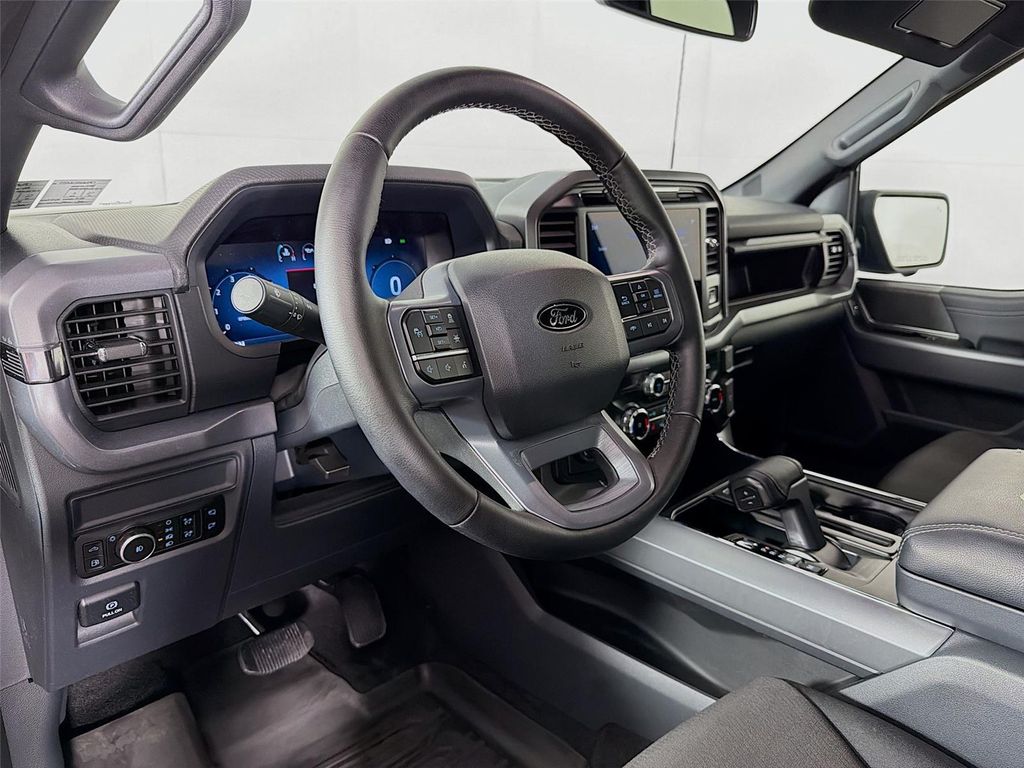 FORD F-150 XLT - 9